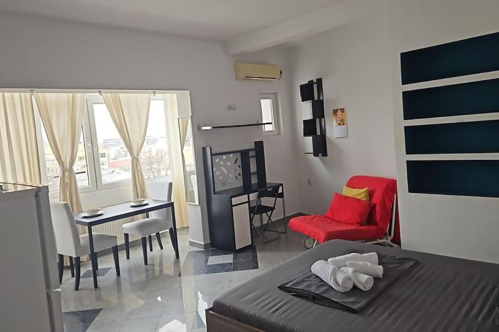 Nice Studio In The Heart Of City Bukurešť Exteriér fotografie